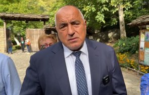 борисов бие аларма международният валутен фонд поеме финансите българия заради кирил петков асен василев