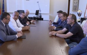 васил божков дубай пратих европарламента всички факти заради задържан борисов