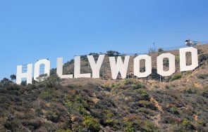 ремонтират прочутия надпис холивуд лос анджелис