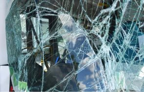 автобус работници катастрофира козлодуйско село
