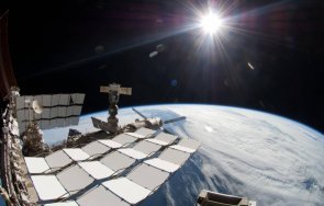 слънцето жълто какъв истинският цвят