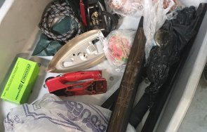 контрабандни части боеприпаси откриха митнически служители багаж летище варна снимки