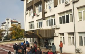 национален протест служителите рзи