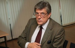 тъжна вест отиде доц антоний гълъбов