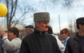 русия мобилизира кримски татари прати първа фронтова линия