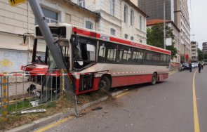 пореден инцидент автобус градския транспорт катастрофира варна