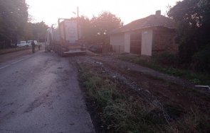 пак смърт пътя годишен шофьор камион загина тежка катастрофа разград