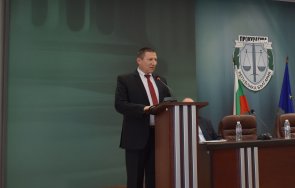 общото събрание следователит подкрепи борислав сарафов втори мандат шеф нслс