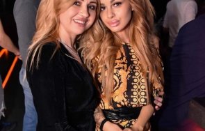 пълна промяна майката сузанита подмлади години интервенции турция снимка