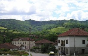 кметски наместник забранява хората селото умират