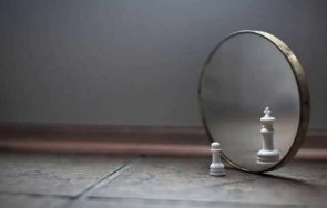 познаете мегаломан