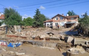 нова беда наводнените села карловско остават без вода дърва