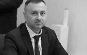 изненадващо почина руският депутат газов мениджър николай петрунин