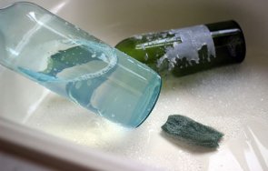 трик лесно махнете остатъците етикета бурканите