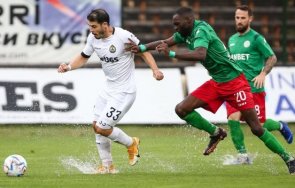 славия плаши левски юноша сините