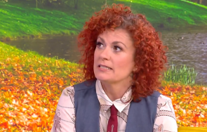 люси дяковска сълзи смъртта майка надежда даде