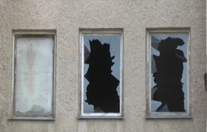 мъжът барикадира казанлък лежал няколко затвора