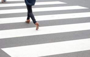кола блъсна жена пешеходна пътека варна
