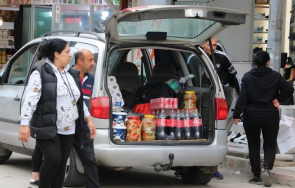 сеир нашенци надпреварват пазарски колички одрин