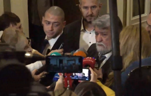 първо пик вежди рашидов искам видя бъдещето българия изпуснахме кризата гробът обновена