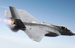 авиокатастрофа изтребител разби сащ снимки