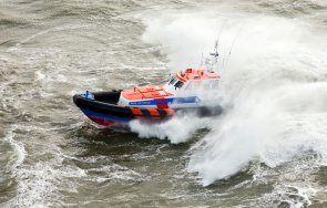 двама загинаха дете неизвестност сблъсък две лодки нидерландия