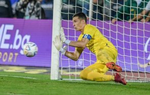 хвалят вратаря левски европа