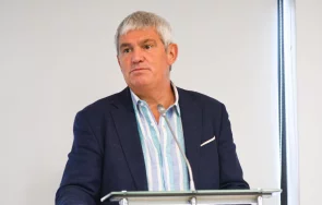 кнсб 2376 лева необходими тричленно семейство месец един работещ 1320