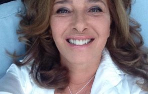 катето евро пусна сутиен снимка