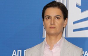 ана бърнабич отново премиер сърбия