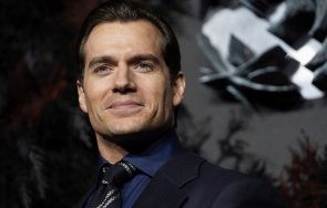 хенри кавил завръща супермен