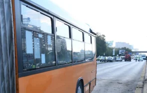 вандали потрошиха автобуси столичния градски транспорт
