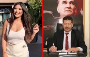 гола българка изнудва турски кмет