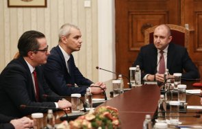 радев проведе консултации възраждане