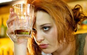 цепи главата рейтинг зодиакалните знаци изпитват тежък махмурлук