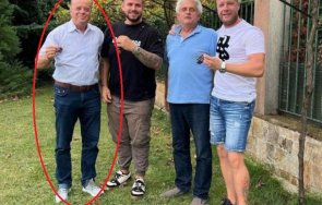 ексклузивно пик невероятен скандал мвр издирват висш офицер протеже бойко рашков крие пистолет отказва