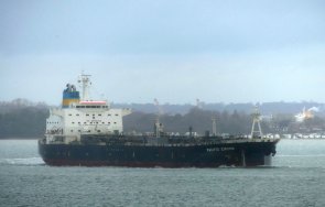 атакуваха дрон петролен танкер бреговете оман