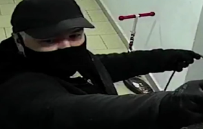 крадци отмъкнаха луксозен автомобил столичния квартал люлин