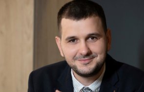 депутат плаши герб имал запис манипулирали хартиените бюлетини пловдив