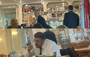 скандал пик бойкотират парламента обядват евтиния бюфет снимки