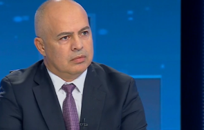 георги свиленски притеснявам колегите кажете парламента добър ден питат става машините