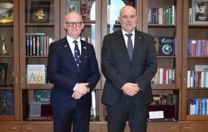 иван гешев разговаря шефа прокуратурата англия уелс