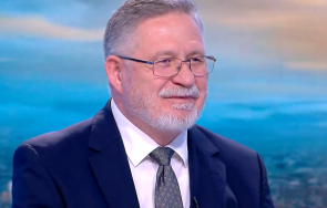 посланикът полша отрича страната готви война