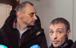 единият украинците обирджии бургас статут хуманитарен бежанец