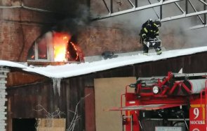 огнен седем души загинаха голям пожар москва видео