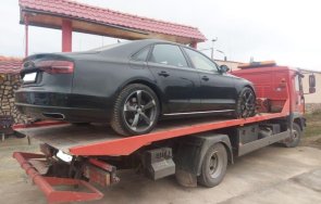 удар гранични полицаи разбиха депо скъпи крадени коли силистренско снимки