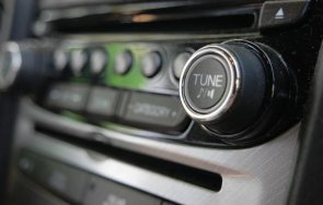 сигнал силна музика задържаха дрогиран шофьор шумен