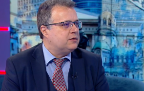 стоян михалев кабинетът габровски получи гласове