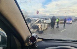 тежка катастрофа софия тангентата искър снимки