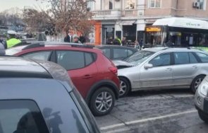 извънредно верижна катастрофа центъра софия осем коли удариха ндк снимки